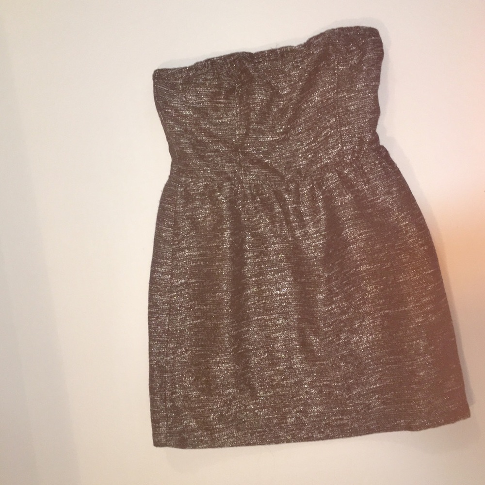 Strapless, black dress